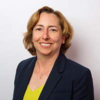 Face photo of Liz Warren, Ph.D.